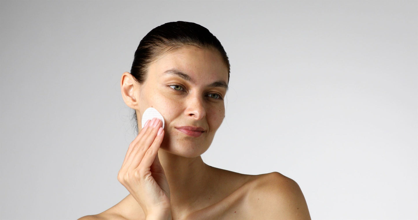 Clarifying Daily Pads Subscription image 3