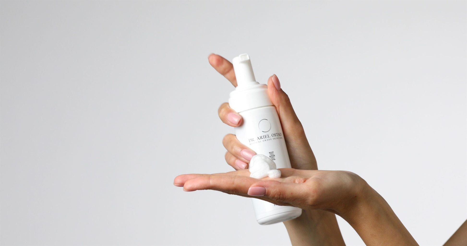 Clarifying Cleanser Subscription image 3