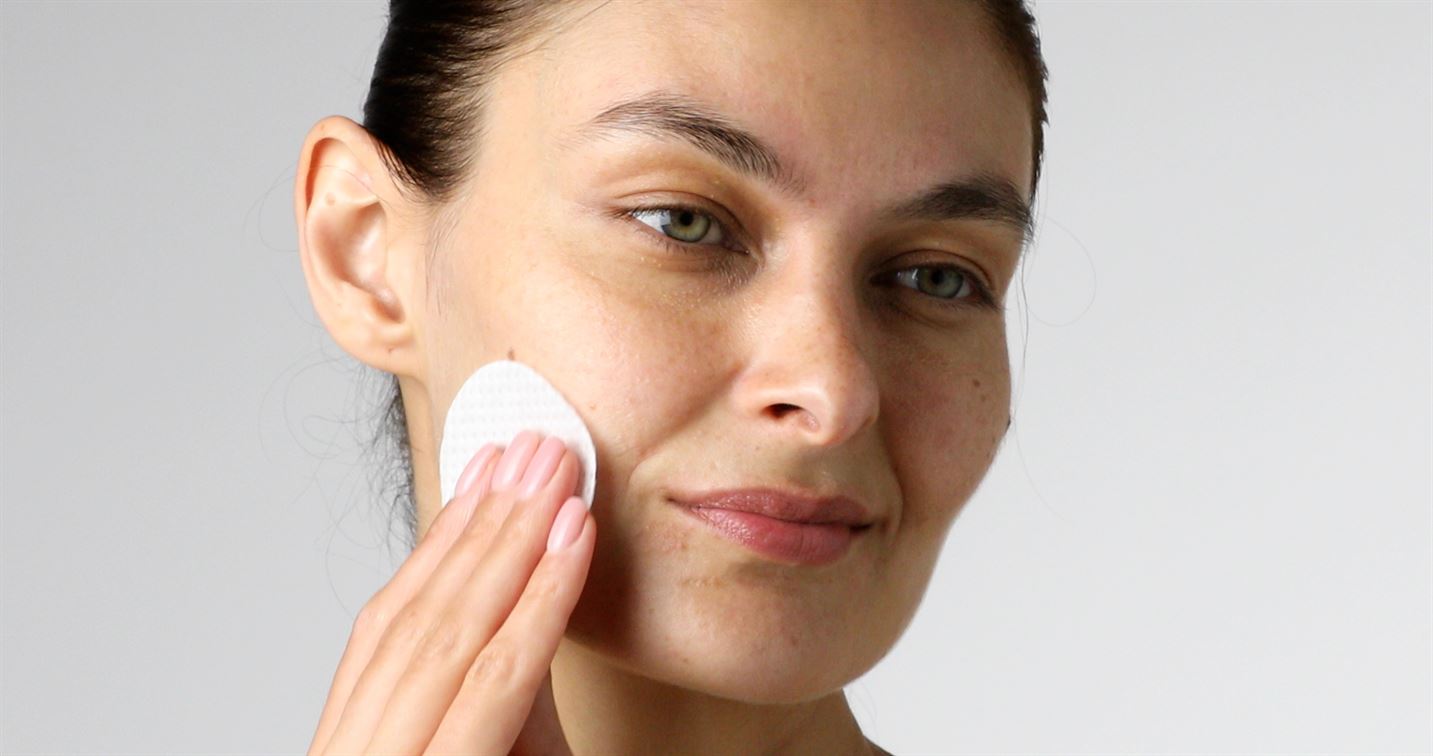 Clarifying Daily Pads Subscription image 1